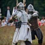 Combat de Chevaliers à l'épée - Centre Arthurien