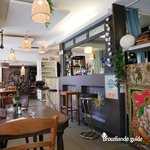Vue intérieure du Café Vagabond