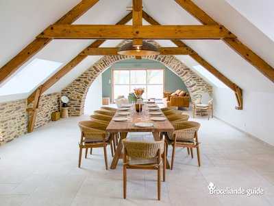 À l'étage - Maison ès Thèse