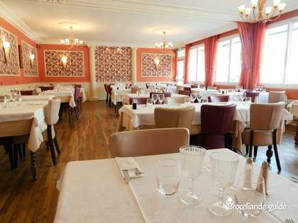 Salle - Restaurant Aux Ajoncs d'Or