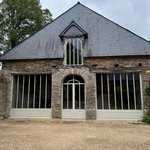 Façade de la salle de réception du Manoir de la Fresnaye