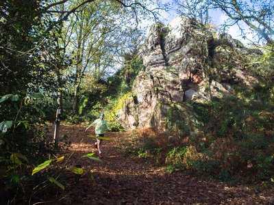 Galoupa / Trail sur les traces d'un château oublié