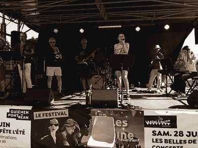 Musicole Band