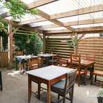 Restaurant sous la pergola - Au Café Vagabond