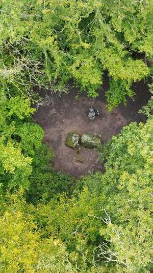 Tombeau de Merlin reel