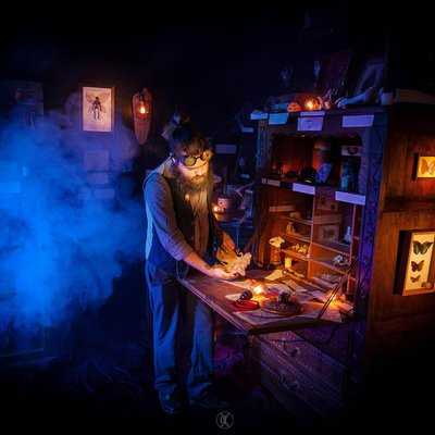 Corwin Ravencroft dans le Cabinet Mirifique du Pr Berlupin