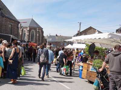 Marché du Terroir et de l'Artisanat à Concoret / 1er mai